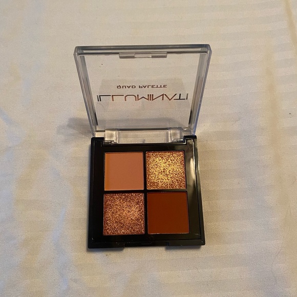 illuminati Other - Illuminati Quad palette. Never been used